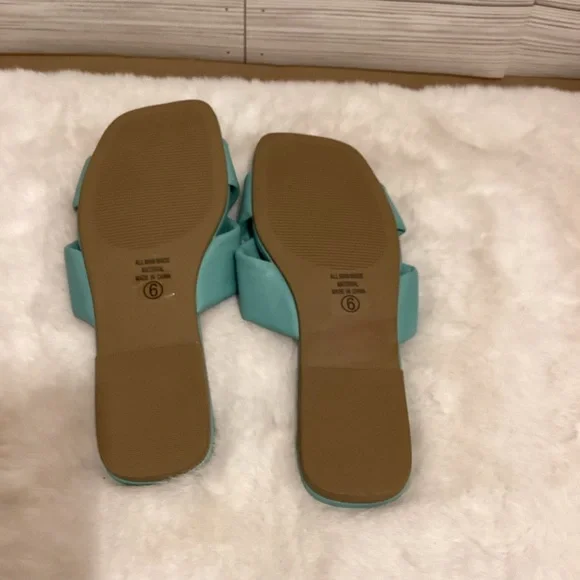 Soda Women's Teal Slide Sandals - Picture 2 of 3